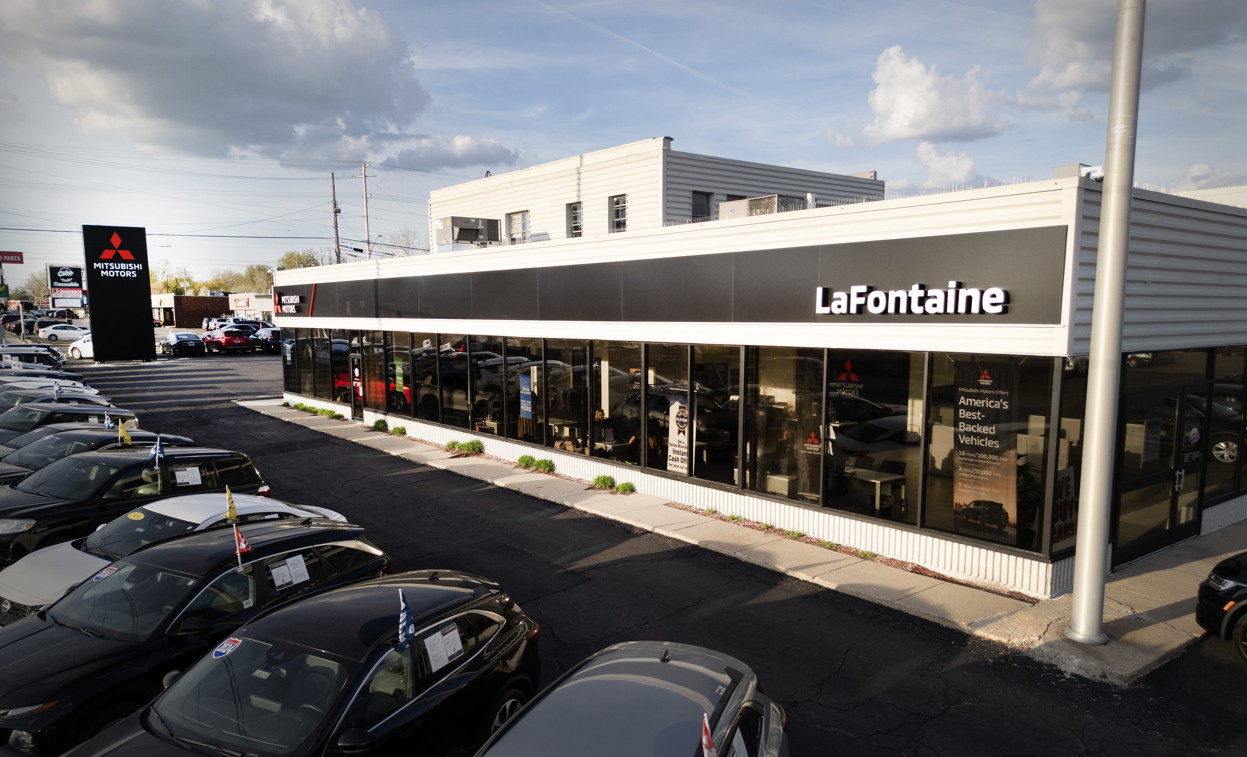 LaFontaine Automotive Group LANSING SPLASH in Highland Charter Township MI